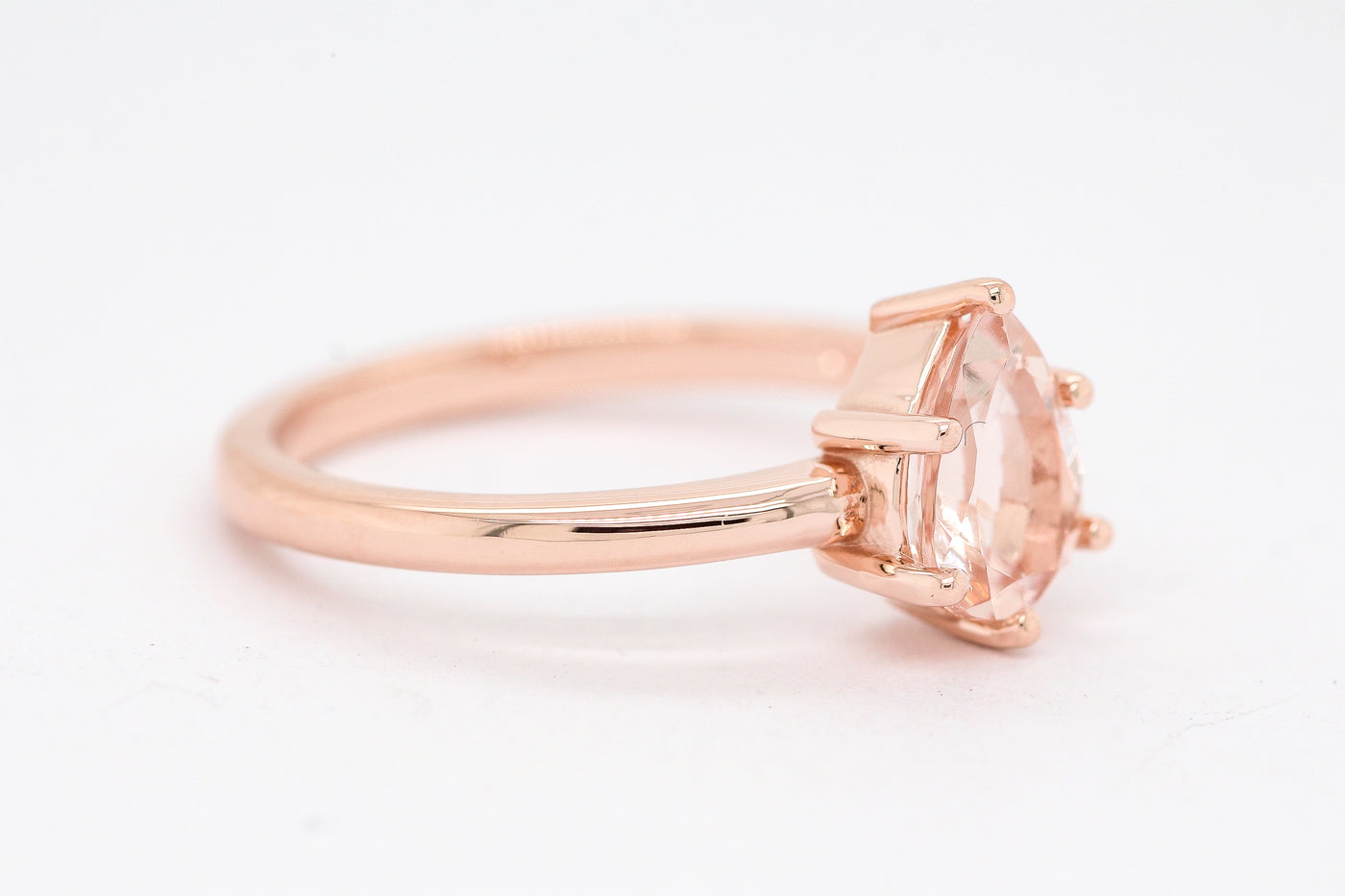 14KR 1.00 CT MORGANITE RING