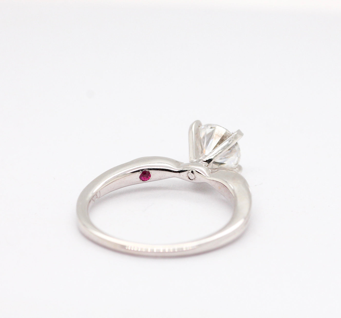 14KW 1.10CTTW DIAMOND ENGAGEMENT RING 1CT ROUND CTR H-SI2
N1907