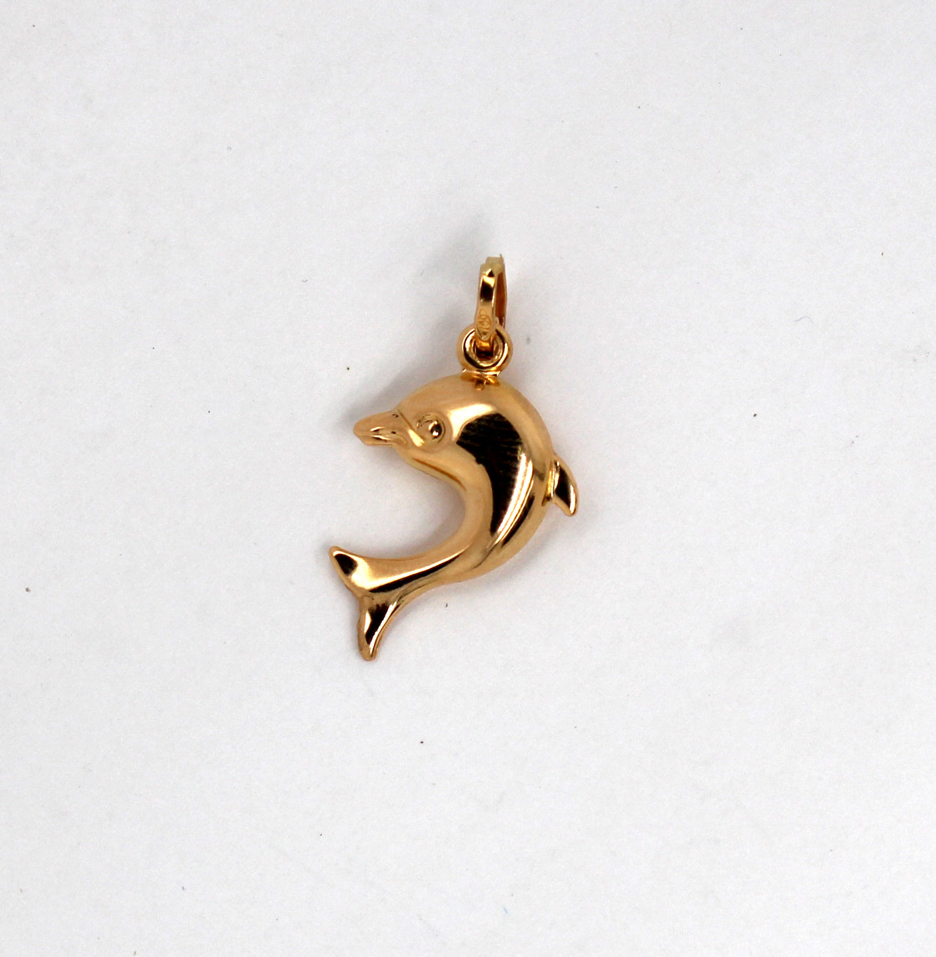 18KY Dolphin Charm
