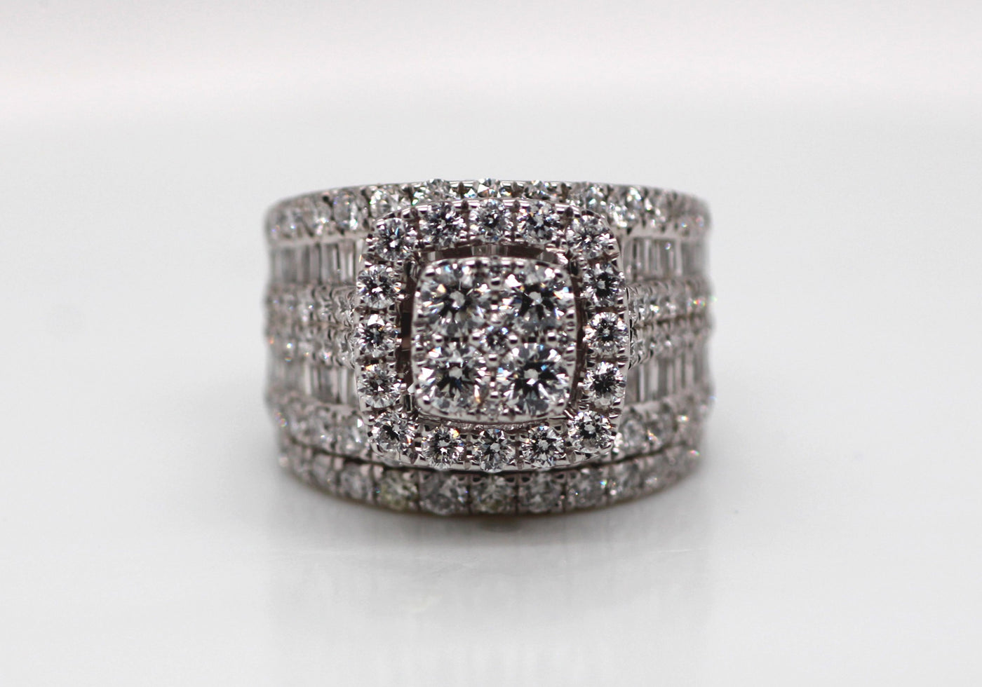 14KW 4.28 Cttw Diamond Cluster Halo Wedding Set G-SI1