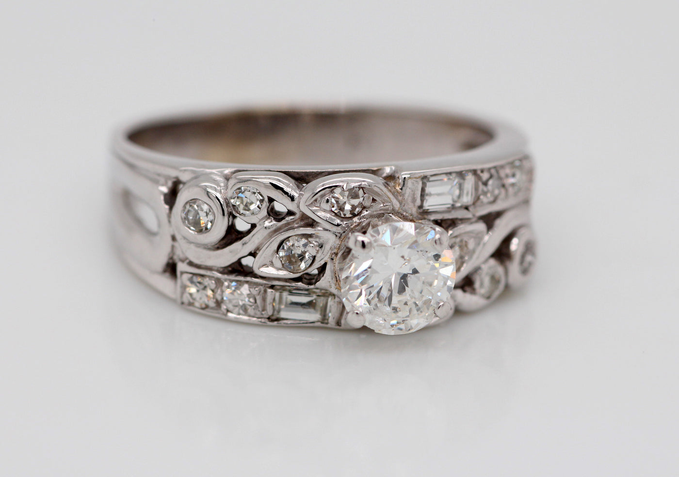 Estate 14KW .80 Cttw Diamond Engagement Ring