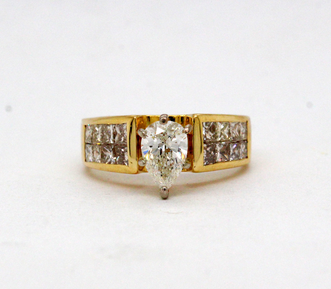 Estate 18KY 1.48 Cttw Diamond Engagement Ring