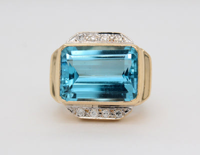 Estate 14KY 18.25 Ct Blue Topaz and .24 Cttw Diamond Ring
