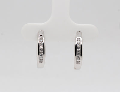 14KW .23 Cttw Diamond Hoop Earrings, G-SI1