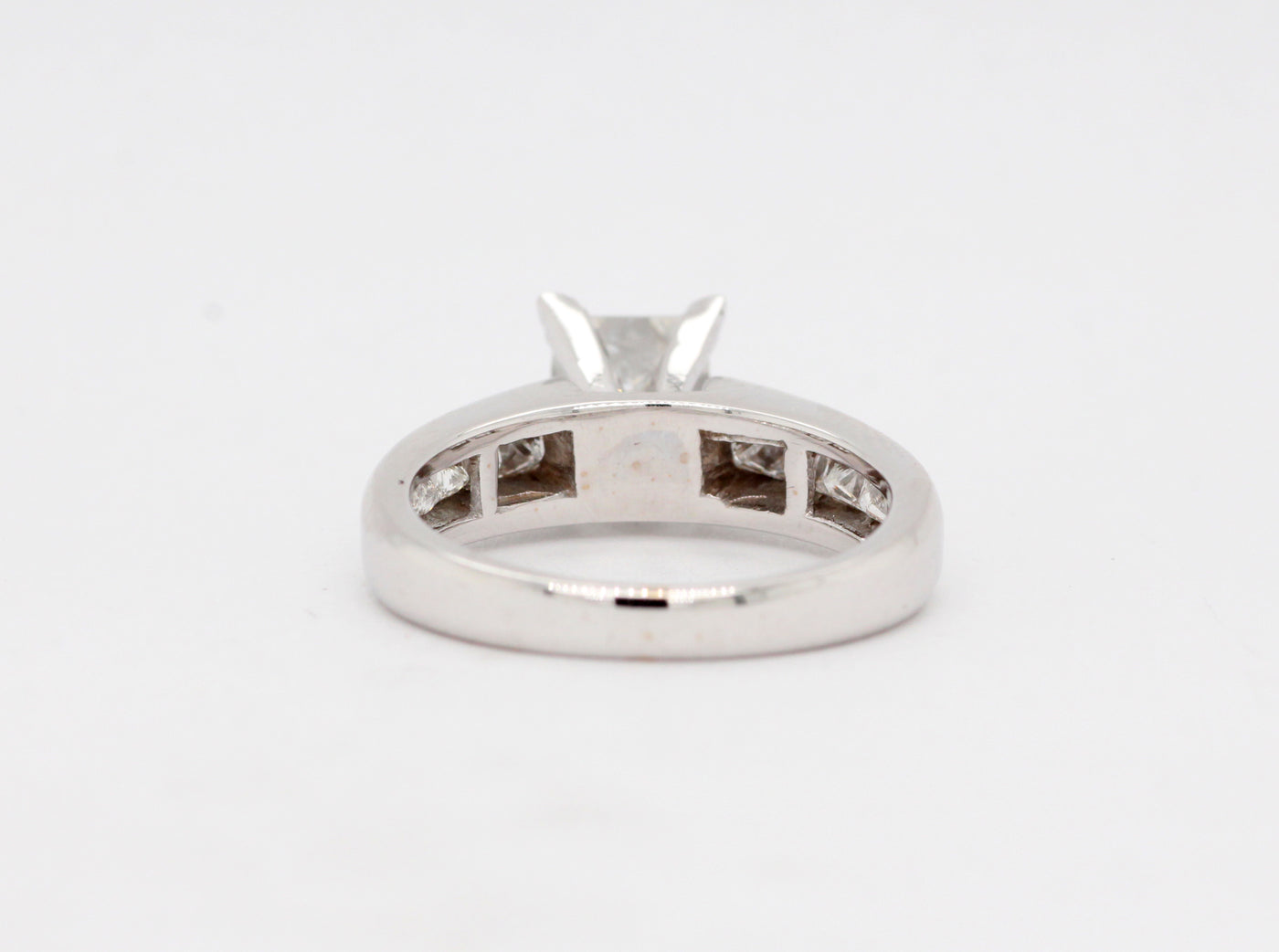 14KW 1.75 Cttw Engagement Ring