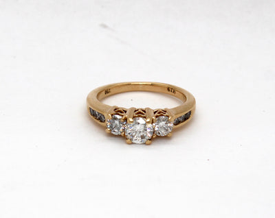 Estate 14KY 1.00 Cttw Diamond 3 Stone Ring H in Color and SI1 in Clari