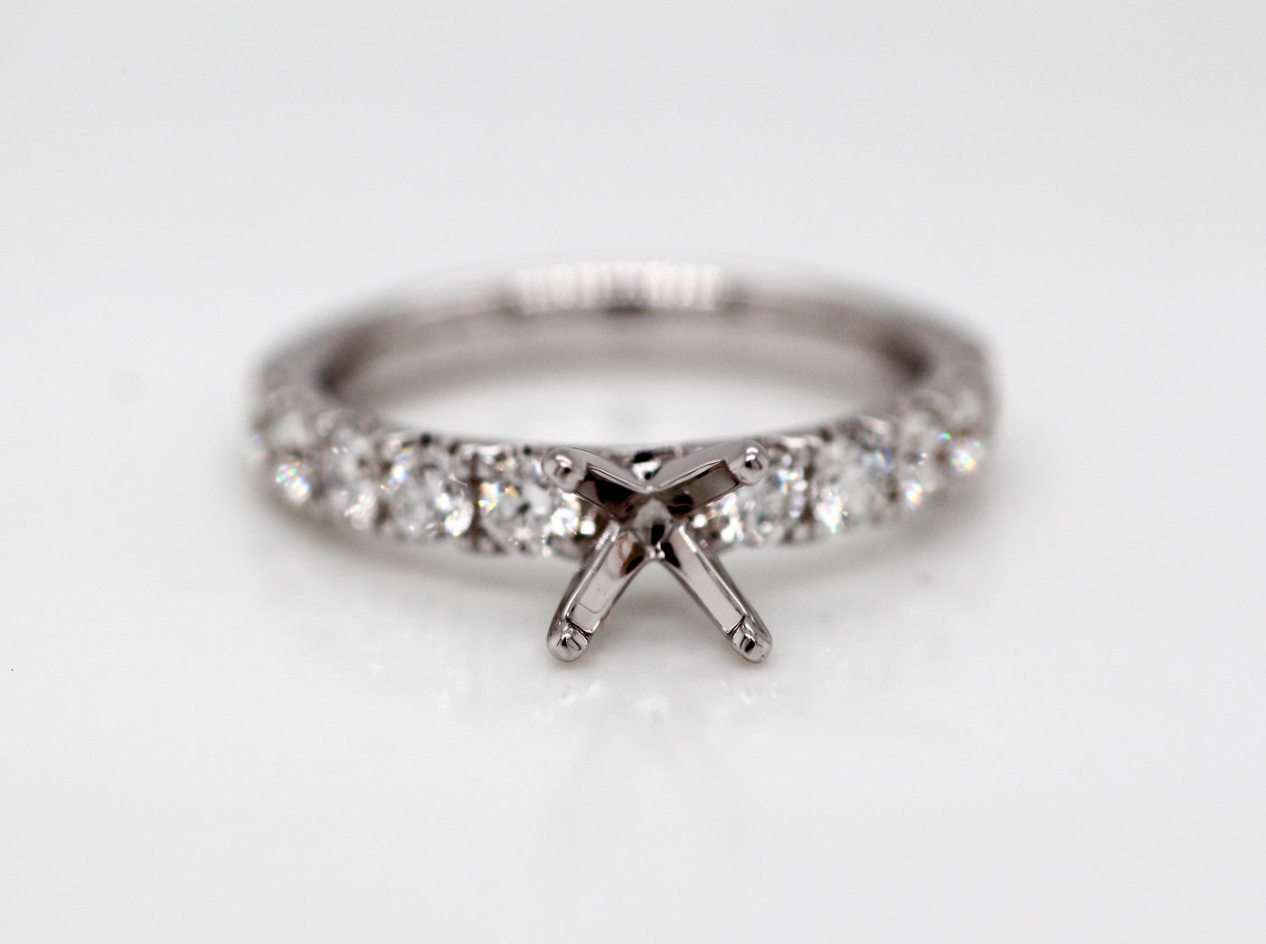 14KW .92 Cttw Diamond Semi Mount Ring