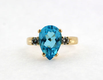 Estate 14KY 3.50 Ct Blue Topaz And .17 Cttw Diamond Ring