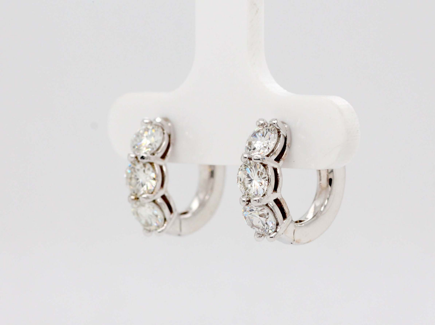 14KW 1.60 Cttw Diamond Small Hoop Earrings image
