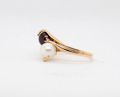 Estate 14KY Black and White Pearl and Diamond Ring