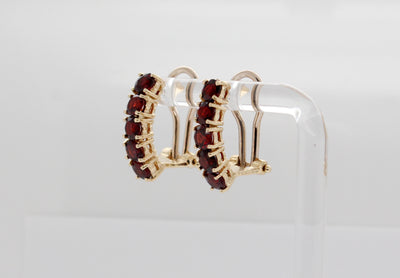 Estate 14KY 3.00 Cttw Garnet Earrings