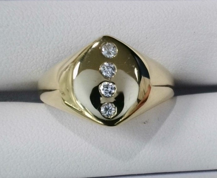 ESTATE 14KY .17 CTTW DIAMOND SIGNET RING H-SI2