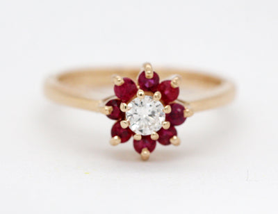 Estate 14KY .16 Cttw Ruby and .18 Ct Diamond Ring