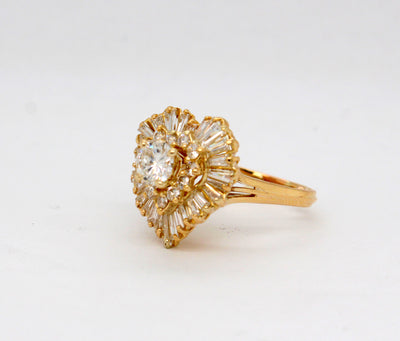 Estate 18KY 2.50 Cttw Diamond Ballerina Ring