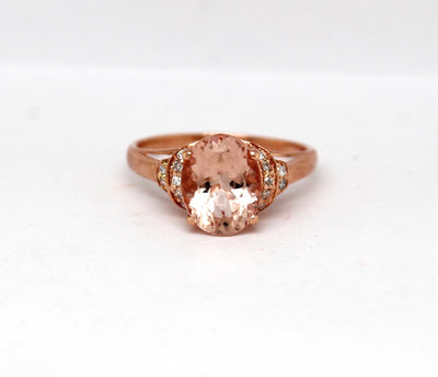 14KR 2.50 Ct Morganite and .10 Cttw Diamond Ring