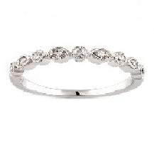 14KW .18 CTTW DIAMOND ANNIVERSARY RING