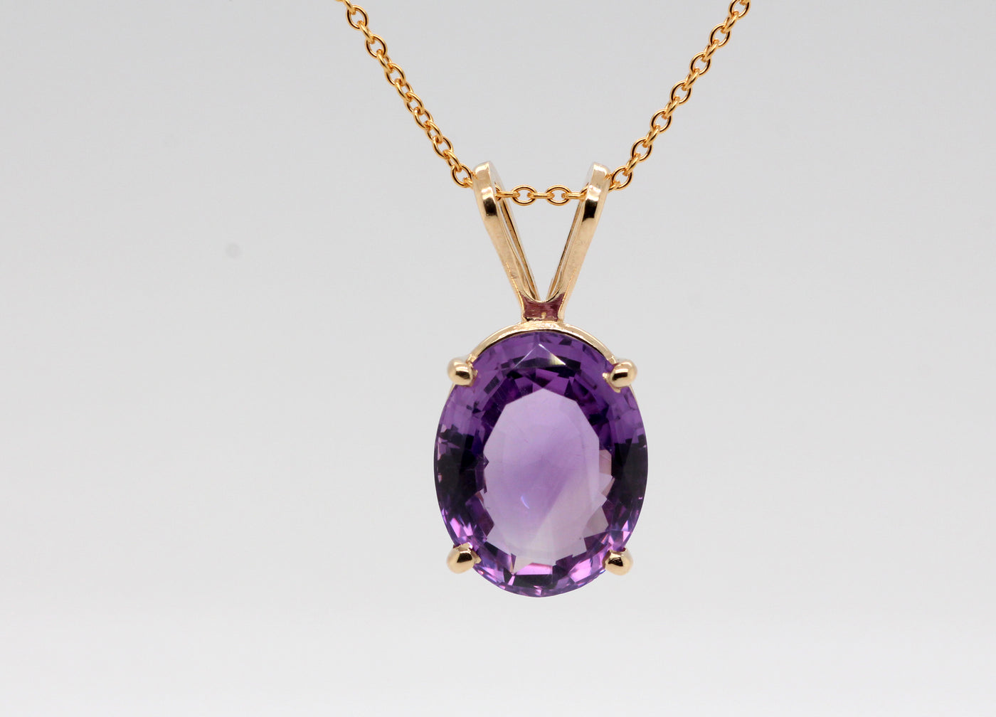 Estate 14ky 8.70 ct amethyst pendant