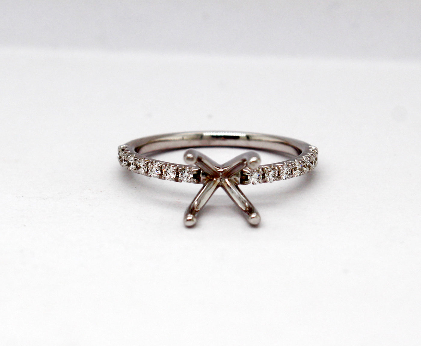 14KW .24 Cttw Lab Grown Diamond Semi Mount Ring F in Color and VS2 in