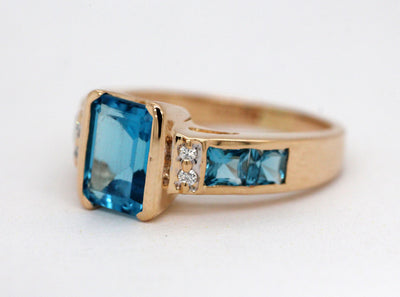 Estate 14KY 3.00 Cttw Blue Topaz and .04 Cttw Diamond Ring