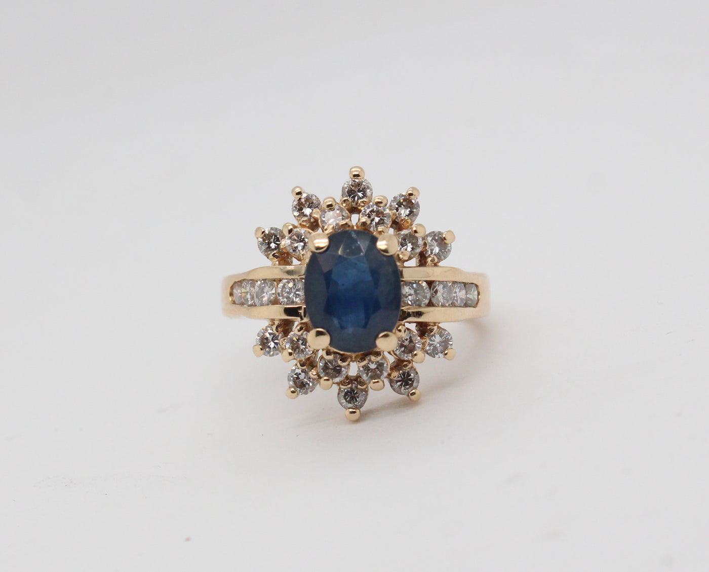 Estate 14KY 2.20 Ct Oval Sapphire and 1.00 Cttw Diamond Ring