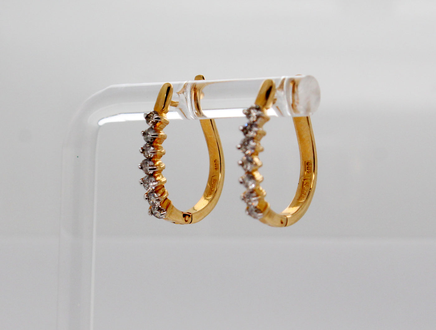 Estate 14KY .25 Cttw Diamond Hoop Earrings