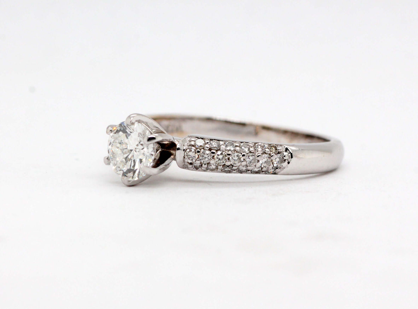 18KW 1.02 Cttw Diamond Engagement Ring
