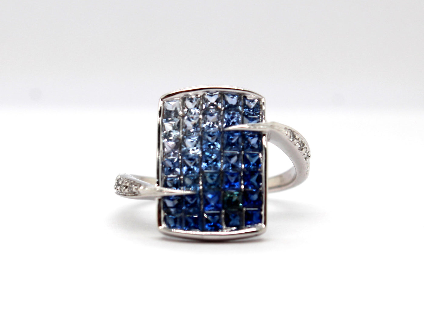 Estate 14KW 1.30 Cttw Multi Shade Blue Sapphire and .05 Cttw Diamond R