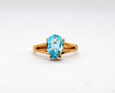 Estate 14KY 2.10 Cttw Blue Topaz Ring