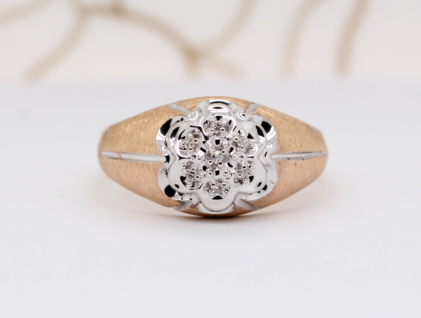 ESTATE 10KY .10 CTTW DIAMOND GENTS RING