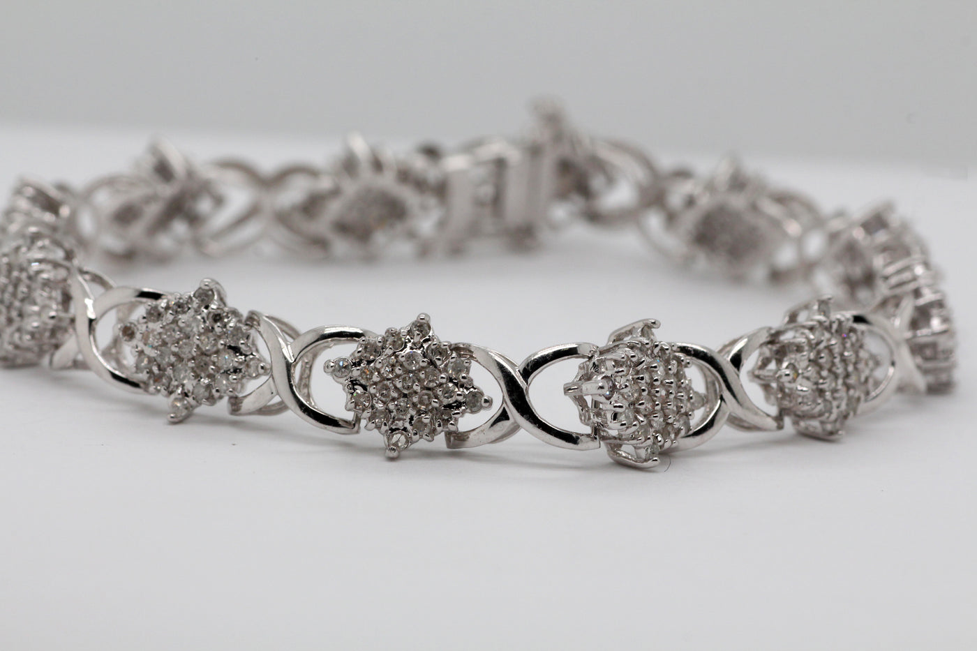 Estate 10KY 7" 2.00 Cttw Diamond Bracelet J in Color and I1 in Clarity