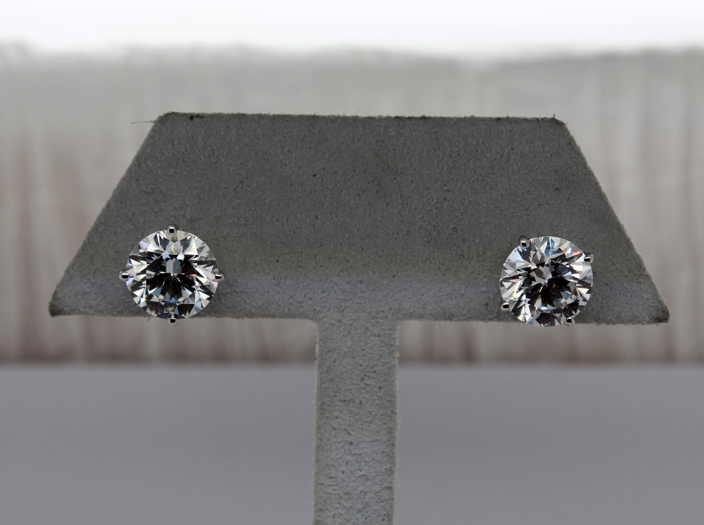 14KW 5.07 Cttw Lab Grown Diamond Stud Earrings