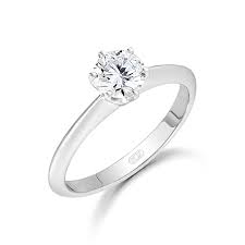 MEMOIRE PLATINUM SOLITAIRE ENGAGEMENT RING