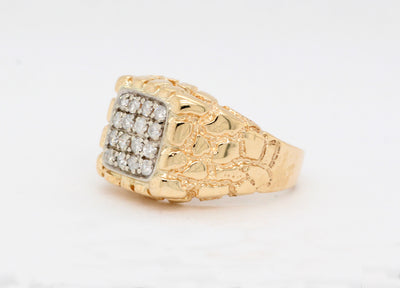 Estate 10KY .50 Cttw Diamond Mens ring with Diamond