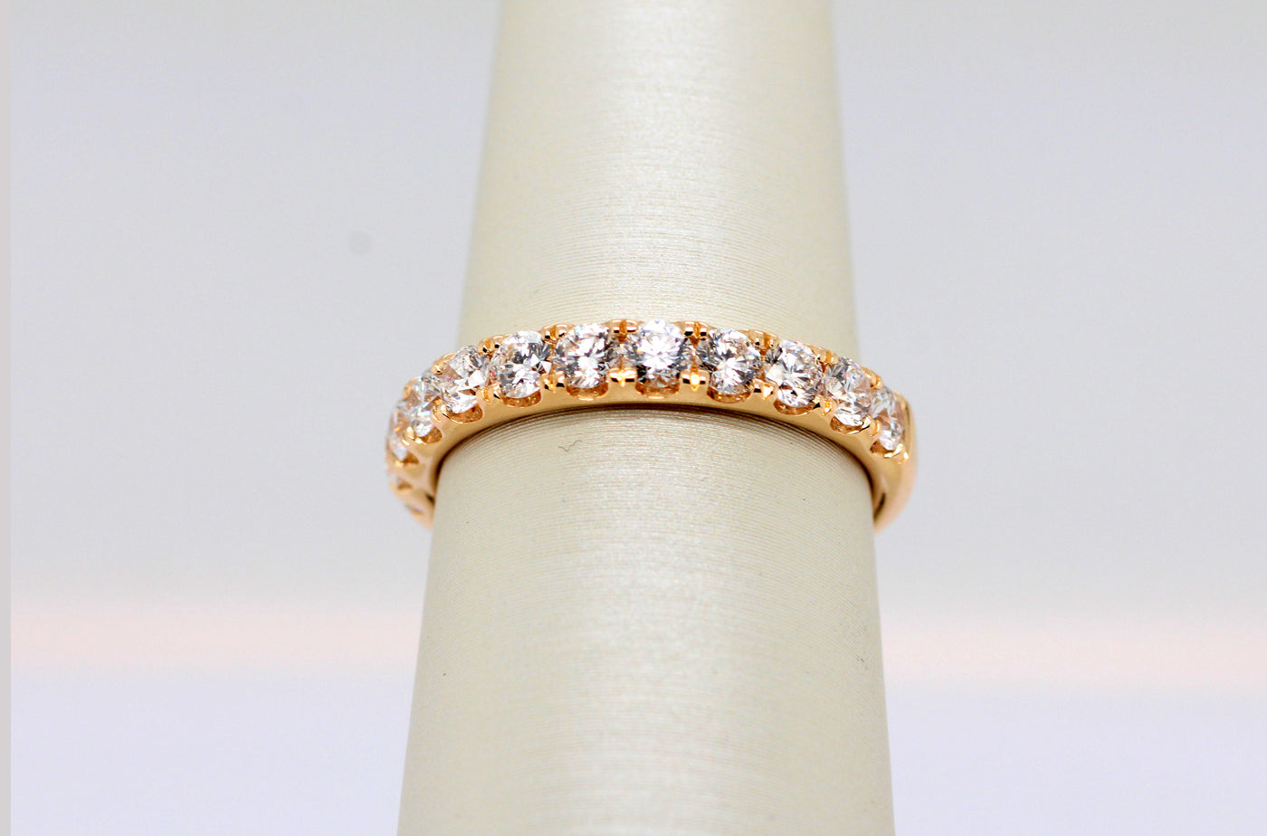 14KY 1.00 CTTW DIAMOND WEDDING BAND image