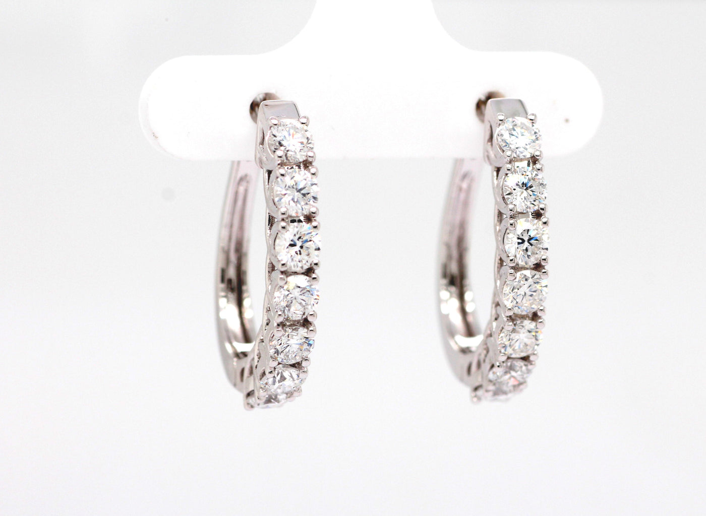 14KW 2.00 CTTW DIAMOND HOOPS image