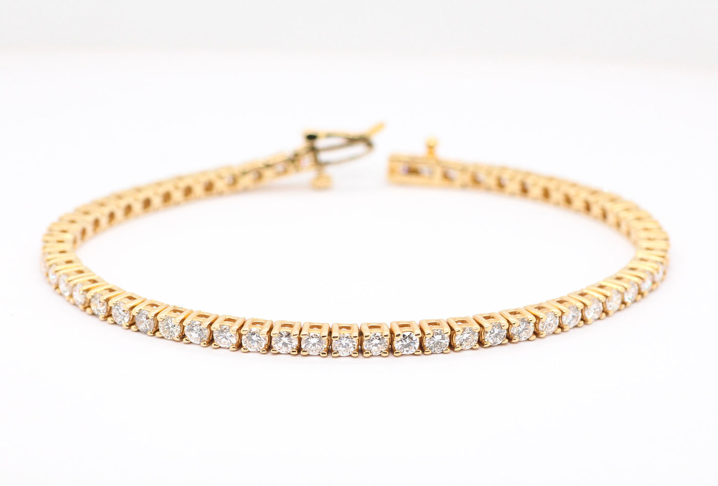 14KY 4.00 CTTW DIAMOND LINE BRACELET