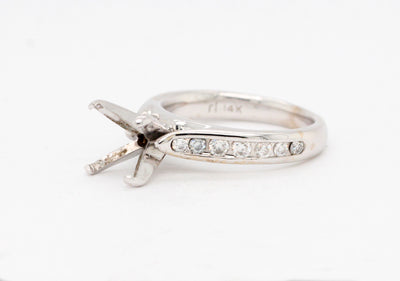 14KW .42 Cttw Diamond Semi Mount Ring