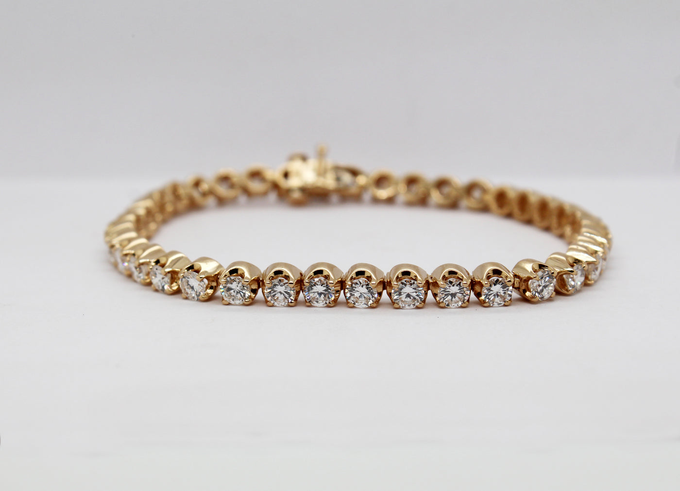 14KY 5.00 Cttw Diamond Tennis Bracelet G in Color and SI1 in Clarity