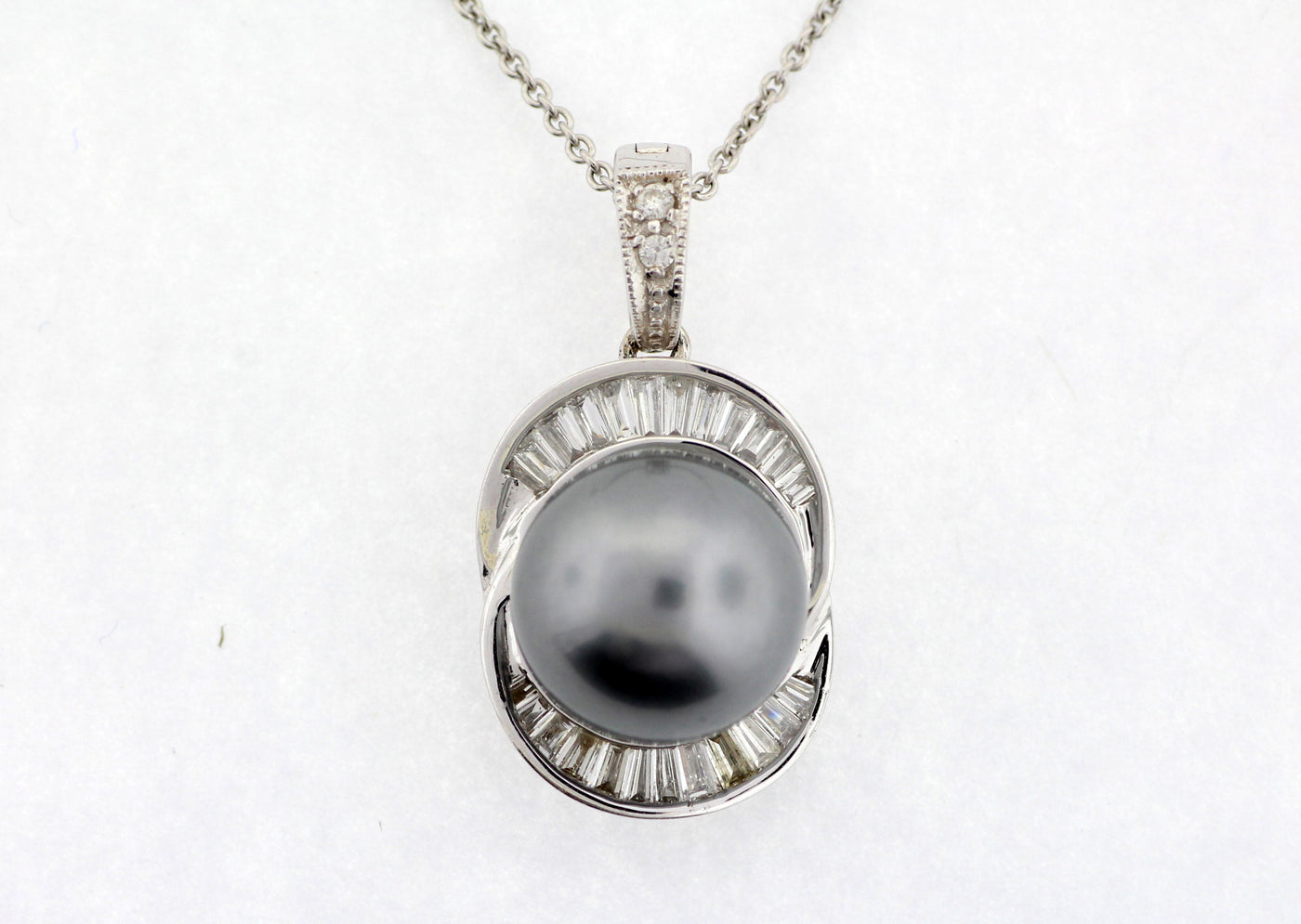 18KY 11 MM TAHITIAN PEARL AND DIAMOND PENDANT .72 CTTW G-VI2