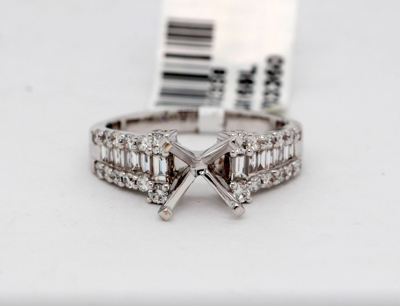 18KW .74 Cttw Diamond Semi Mount Ring