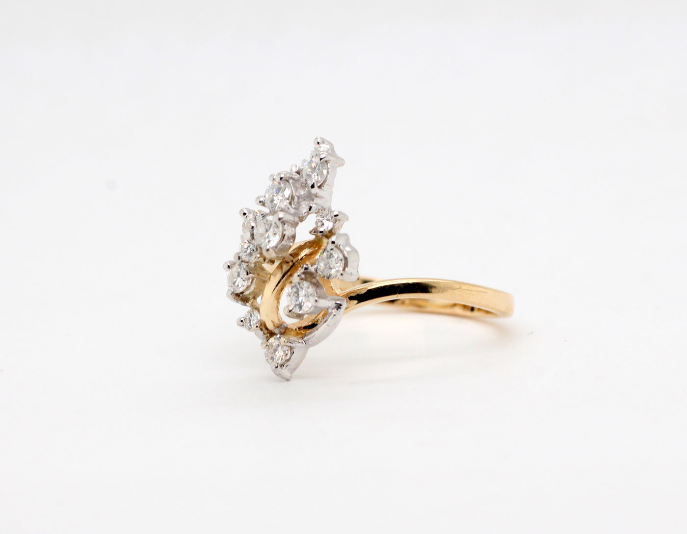 Estate 14KY .60 Cttw Diamond Ring H in color and SI2 in Clarity