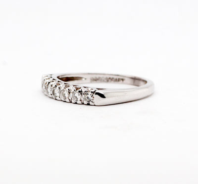14K White .25 Cttw Diamond Anniversary Band