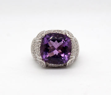 Estate 14KW 13.00 Ct Amethyst and 1.65 Cttw Diamond Ring  I in Color a