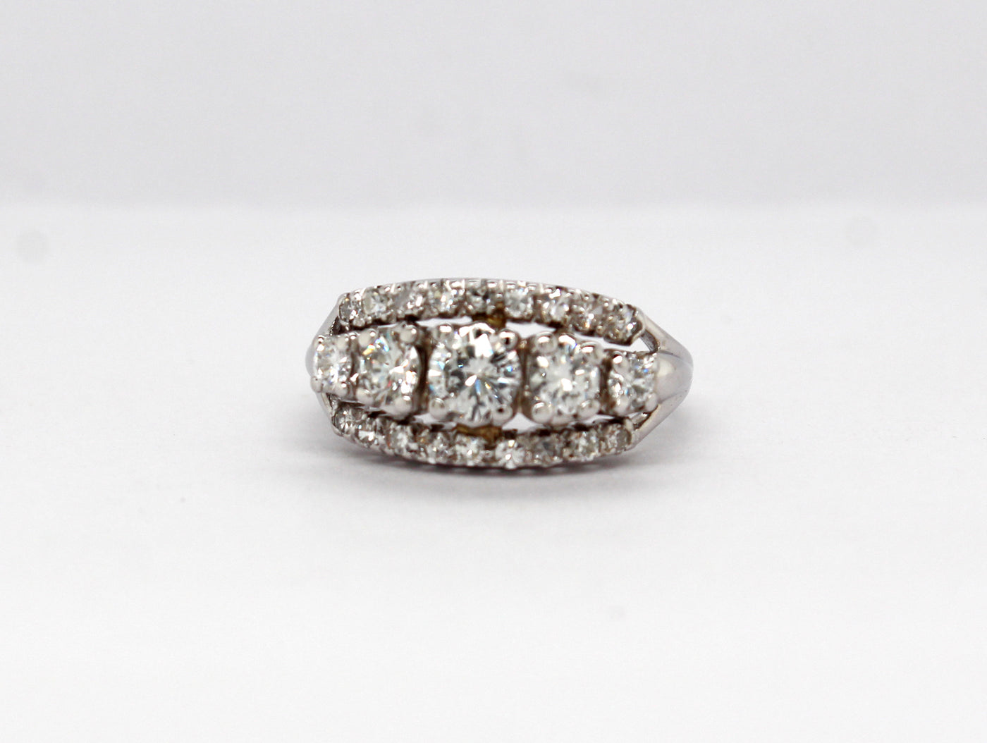 Estate 14KW 1.10 Cttw Diamond Ring