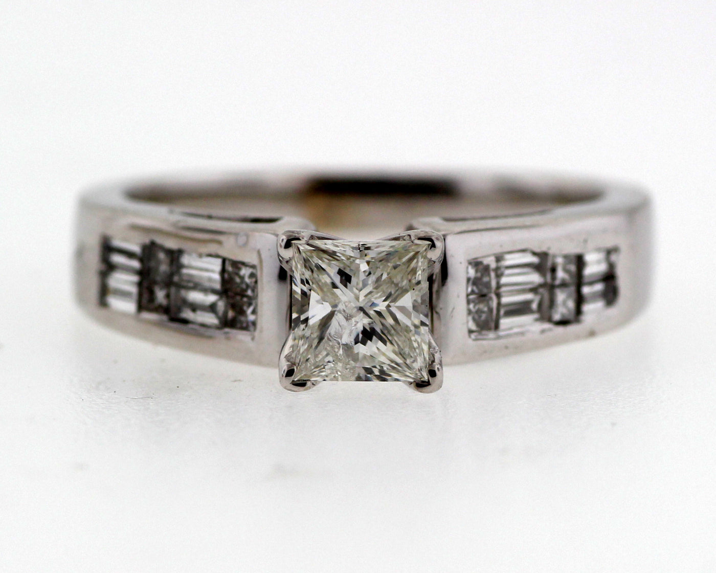 ESTATE 14KW 1.00 CTTW DIAMOND ENGAGEMENT RING .60 CT PC CTR J-I1