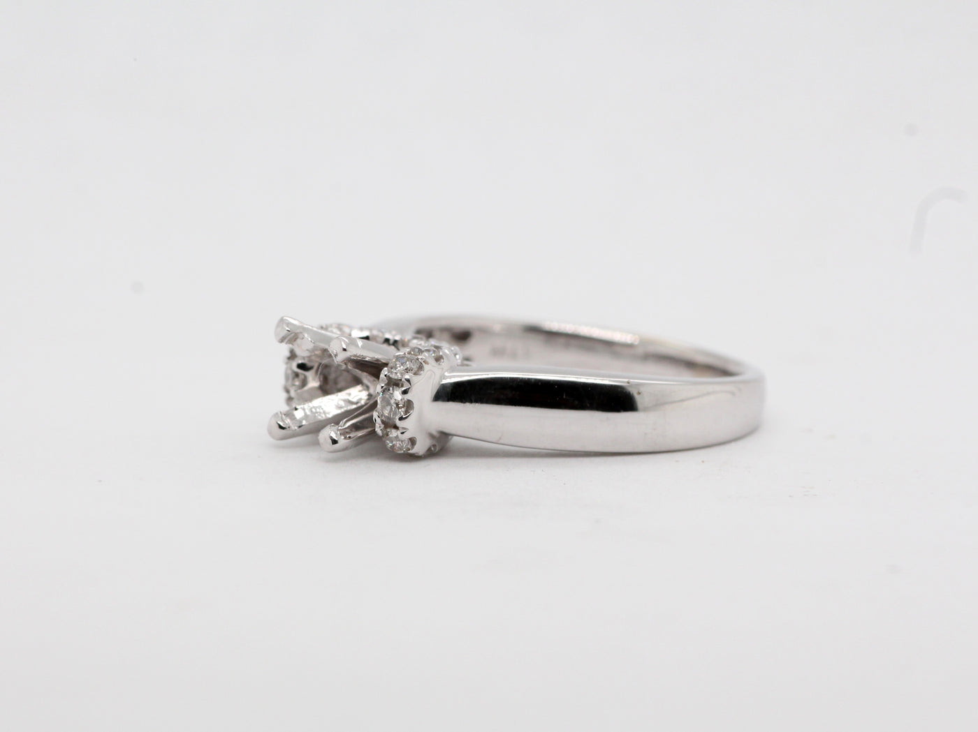 14KW .40 Cttw Diamond Semi Mount Ring