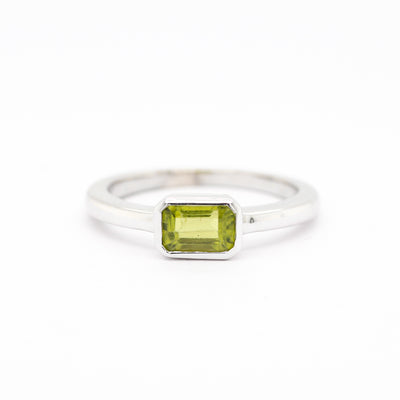 14KW Emerald Cut Peridot Ring