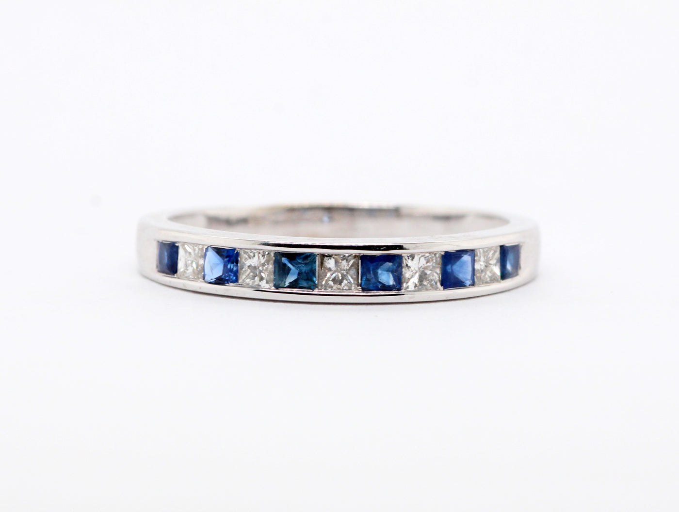 Estate 14Kw .66 CTTW Sapphire And Diamond Ring, .35 CTTW I-I1