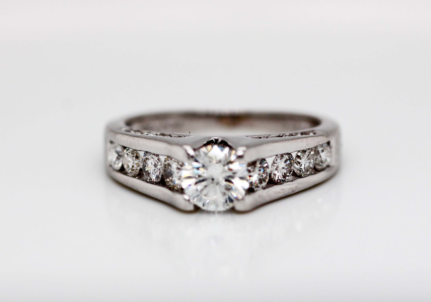 18KW 1.57 Cttw Diamond Engagement Ring
