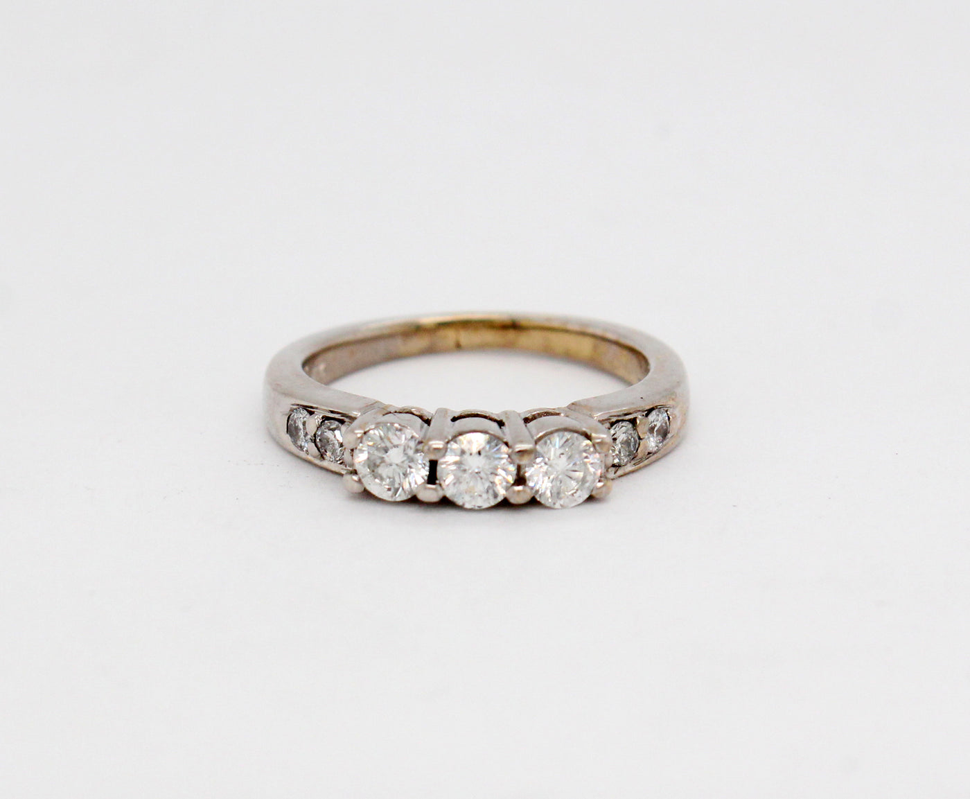 Estate 14KW .50 Ctw Diamond Ring H in Color and SI2 in Clarity